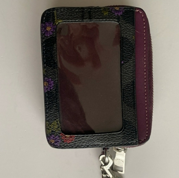Coach wristlet mini wallet with silver chain. Purple with floral print - Picture 3 of 5